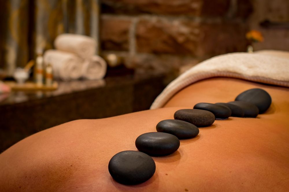 Avkoppling och lyx på ett kombinerat spa och hotell i Dalarna
